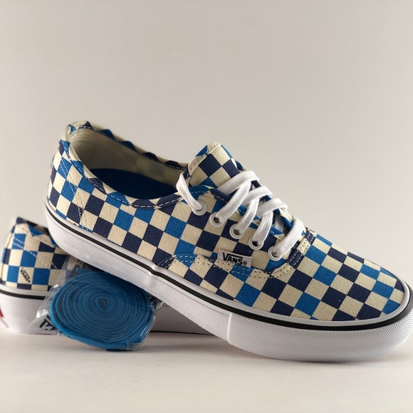 authentic pro checkerboard